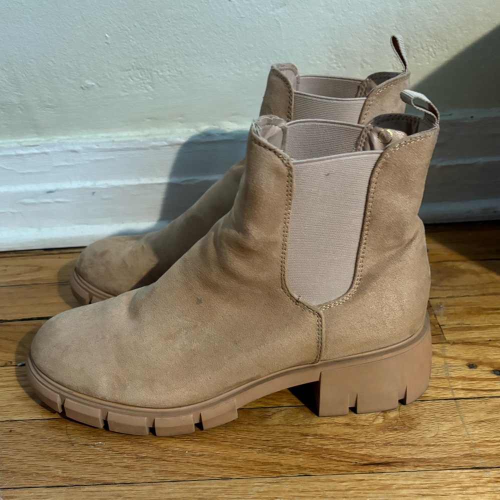 Light Brown Chelsea Boot